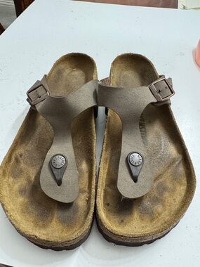 Brown Men’s T-strap Slipper size 38 - Casual Comfort